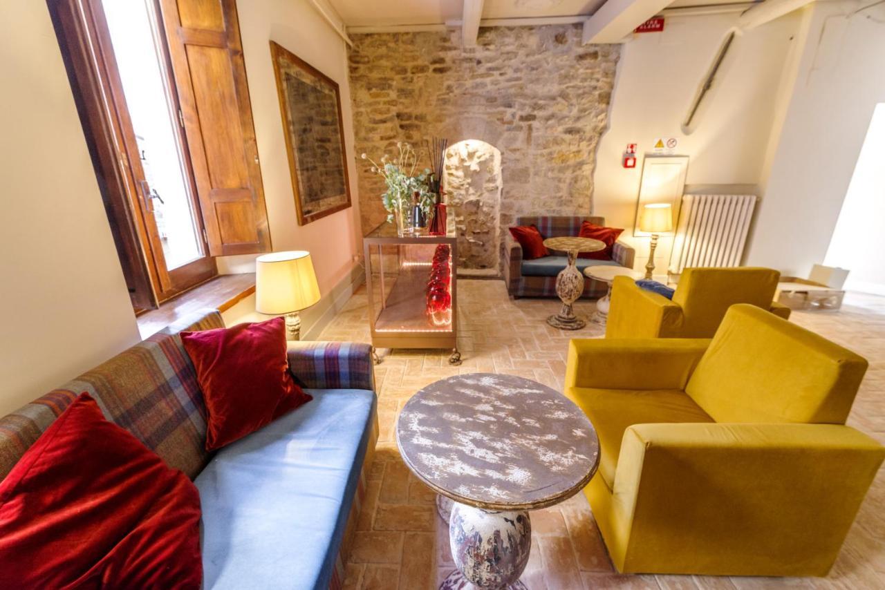 Aurora Boutique Hotel & Private Spa Spoleto Luaran gambar